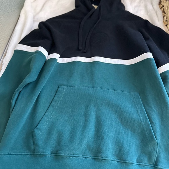 American Eagle hoodie size medium NWT - Picture 6 of 8